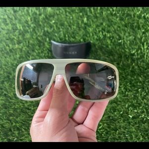 Gucci glasses